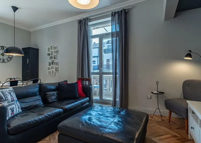 Apartment Midnight Blue Burgas