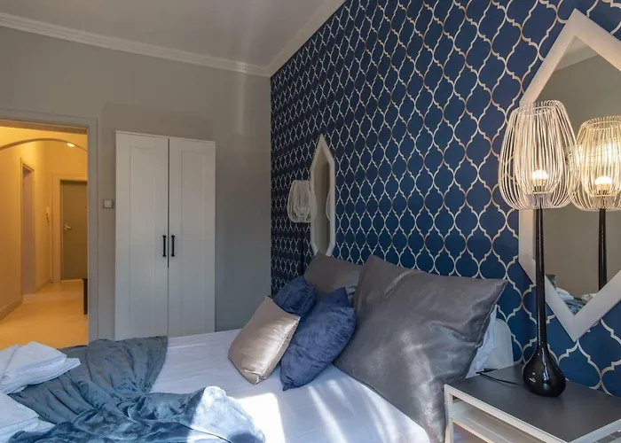 Apartment Midnight Blue